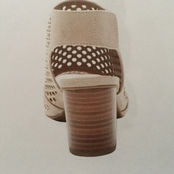 Kim Rogers- Tan Block Heel Sandals - Picture 3 of 8